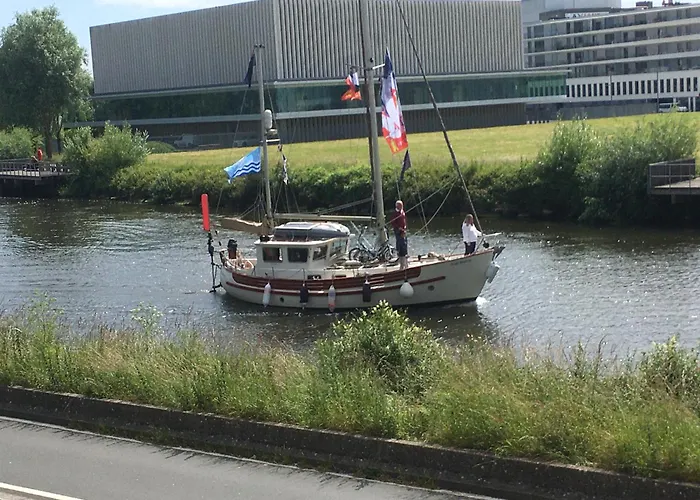 Pensjonat La De Mathilde Caen