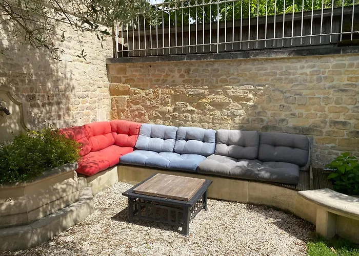 Pensjonat La De Mathilde Caen