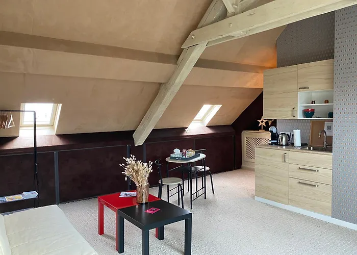 Pensjonat La De Mathilde Caen